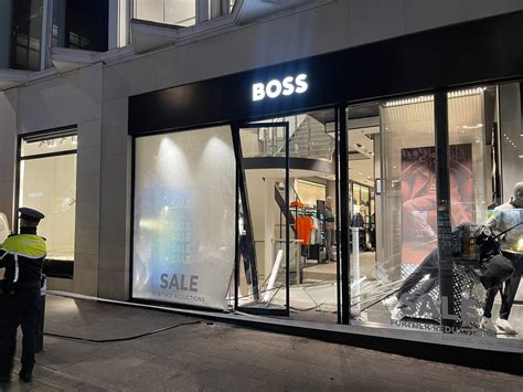 BOSS Shop Ottawa .